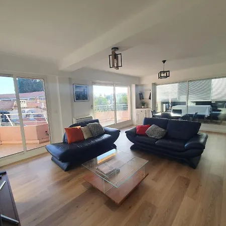 Superbe - 2 Chambres - Terrasses Appartement *