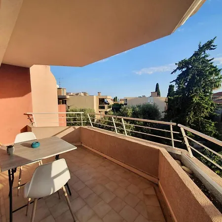 Superbe - 2 Chambres - Terrasses Appartement *